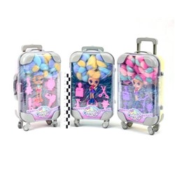 Кукла "Candylocks" в чемоданчике на колесах