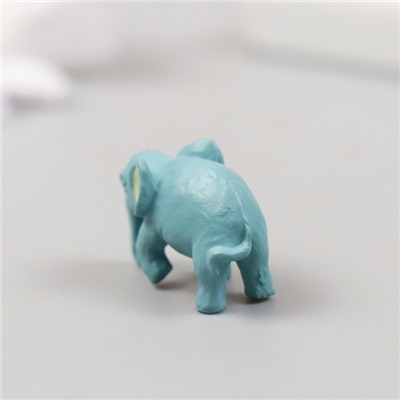 Фигурка для флорариума полистоун "Голубой слон" 1х2,5х1,5 см