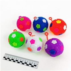 Пищалка Мяч на резинке 7,5см виде футбольного в ассортименте(светится)(резина)(12шт в коробке)