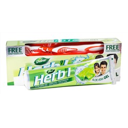 Аюрведический зубной гель Противомикрибный / Dabur Herb'l Aloe Vera Gel, 150 мл + щетка