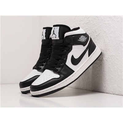 Кроссовки Nike Air Jordan 1 Mid