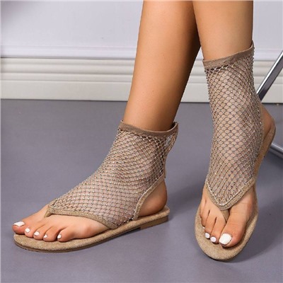 Женские сандали в римском стиле