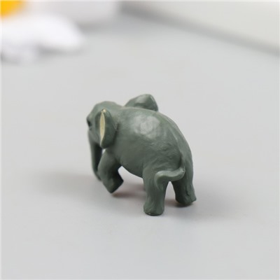 Фигурка для флорариума полистоун "Серый слон" 1х2,5х1,5 см
