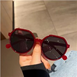 Женские солнцезащитные очки в стиле ретро бордовые